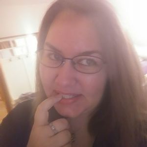 Meet your Posher, Pamela